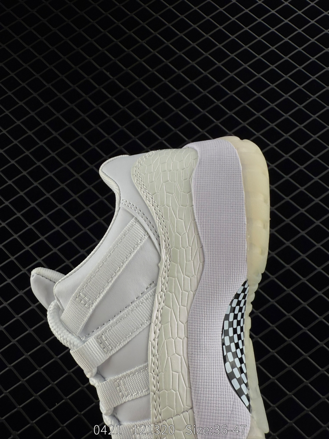 Nike Air Jordan 11 Retro Low